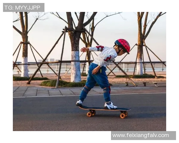 武汉滑板队的盯防战术解析与实战应用探讨